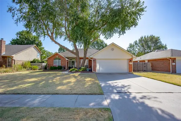 2917 Glasgow DR, Norman, OK 73072