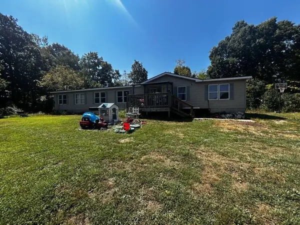 284 Buffalo Rd, Clinton, TN 37716