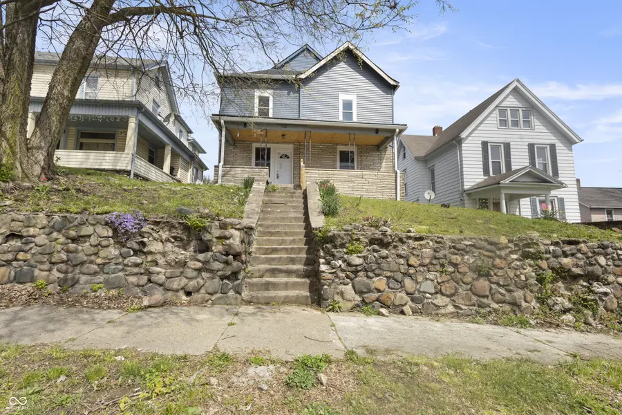 512 W 2nd ST, Marion, IN 46952