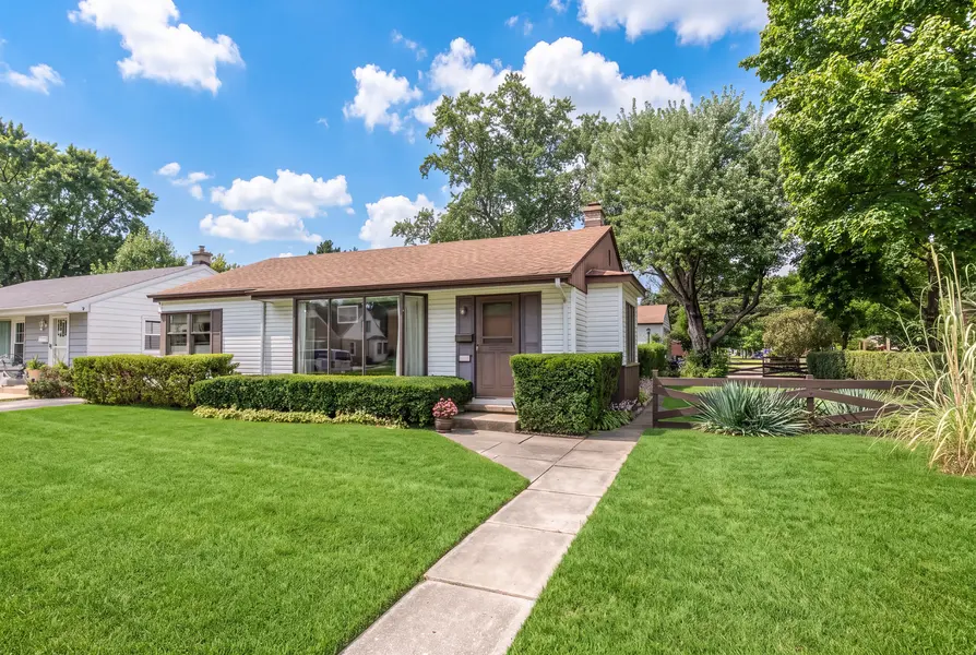 1808 Linden ST, Des Plaines, IL 60018