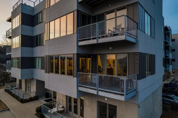 411 Fairpoint St #202, Chattanooga, TN 37405