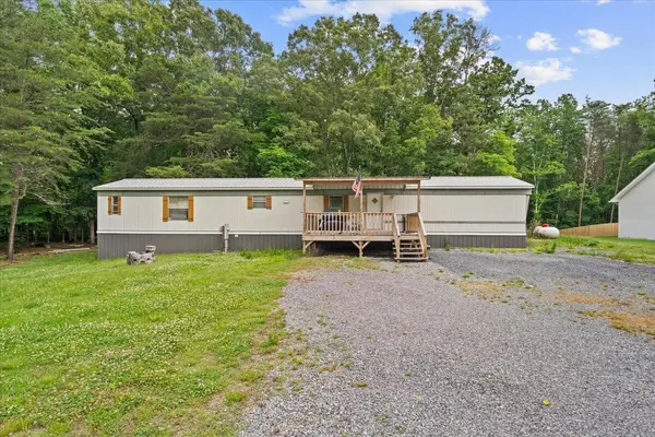 3566 Colston Lane, Tunnel Hill, GA 30755