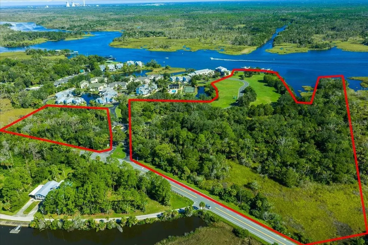 2825 N RIVERS EDGE BLVD, Crystal River, FL 34429