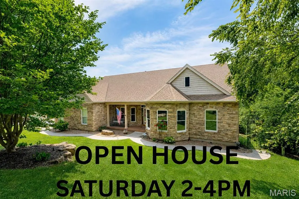 4484 Kingfisher CT, Augusta, MO 63332