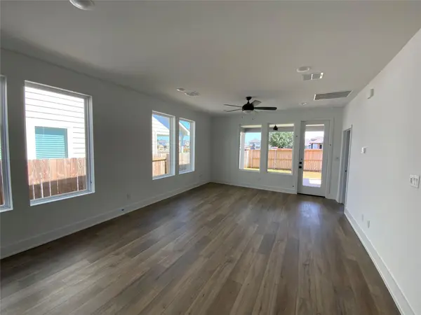 537 Bauer LOOP, Liberty Hill, TX 78642