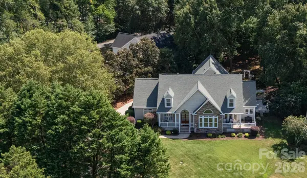 946 Lake Club DR, Rock Hill, SC 29732