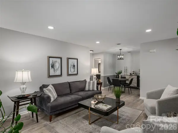 110 Heywood RD #4A, Arden, NC 28704