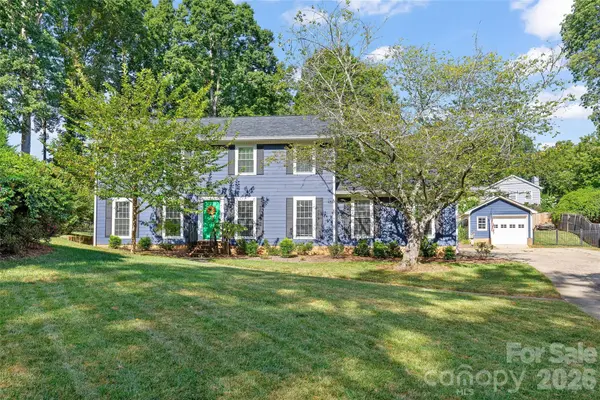 1109 Tuxedo CT, Charlotte, NC 28211