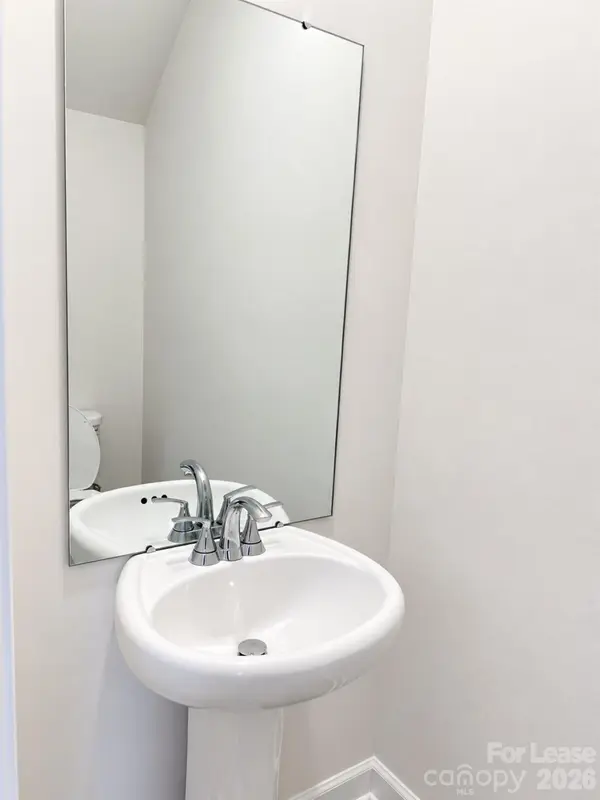 9024 Foggy Brook LOOP, Charlotte, NC 28216