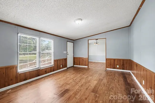 530 Gladstone RD, Mocksville, NC 27028
