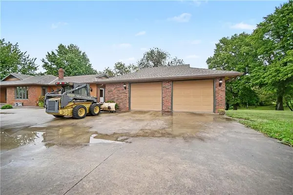 13371 County Road 334 N/A, Savannah, MO 64485