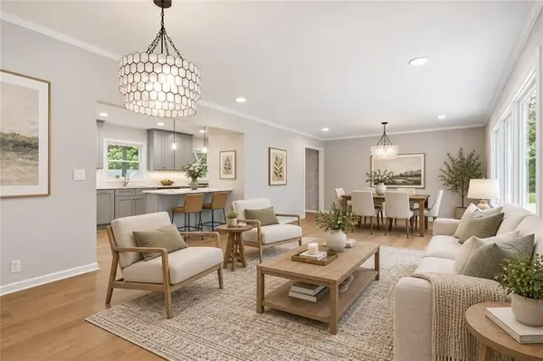 7740 Briar DR, Prairie Village, KS 66208