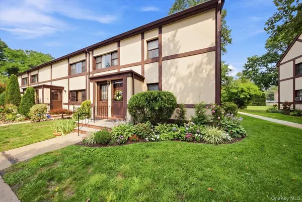 280 Cherry Valley AVE #A2, Garden City, NY 11530