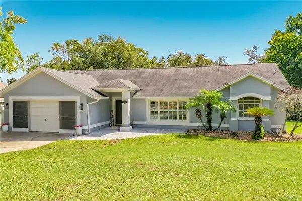 2961 WESTGATE DR, Eustis, FL 32726