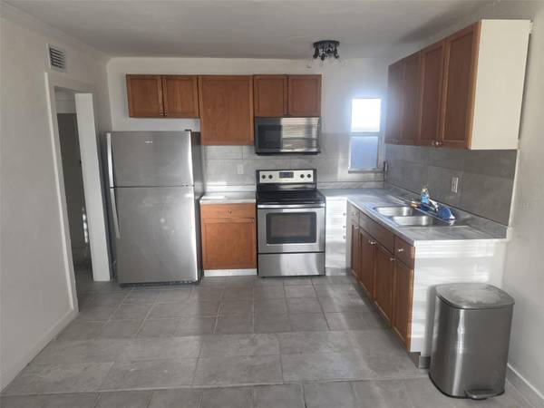 1844 JOHN RIVERS ST #B, Sarasota, FL 34234