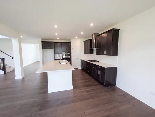 1856 Chandolin LN, Elgin, IL 60124