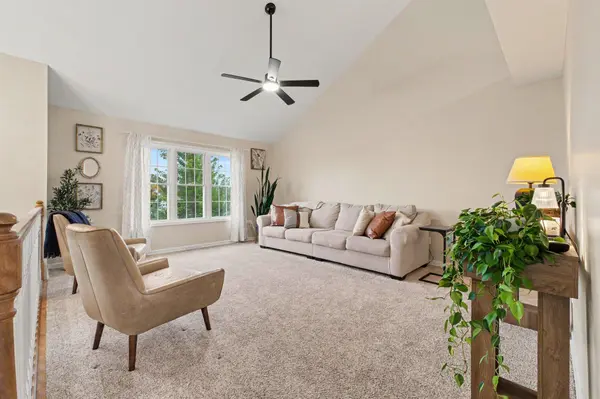 6553 Robbins RD, Portage, IN 46368