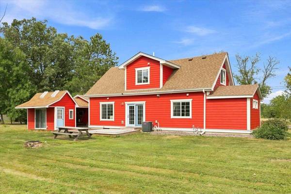 525 Maple AVE E, Mora, MN 55051