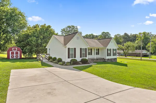 1292 NE Briarwood Drive, Dalton, GA 30721