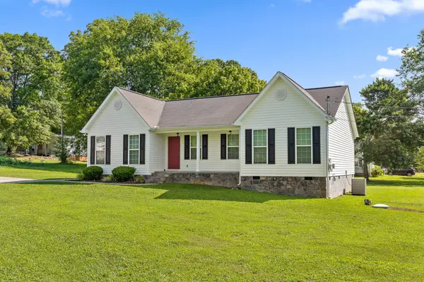 1292 NE Briarwood Drive, Dalton, GA 30721