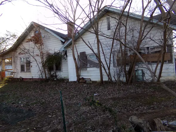 826 W Church St, Lewisburg, TN 37091