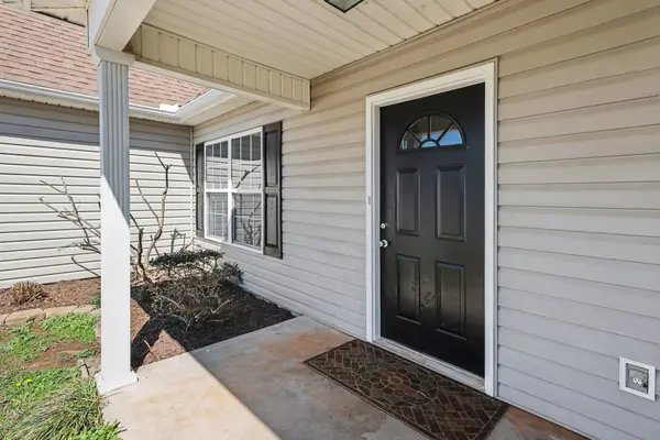 1 Long Pond CT, Greer, SC 29651