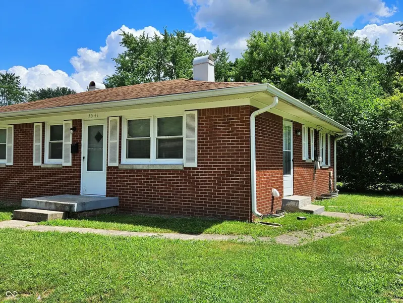 5541 E 40th ST, Indianapolis, IN 46226