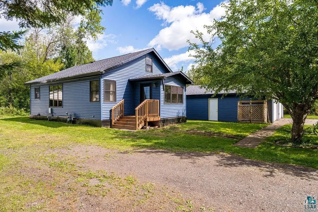 13009 W 2nd St, Duluth, MN 55808