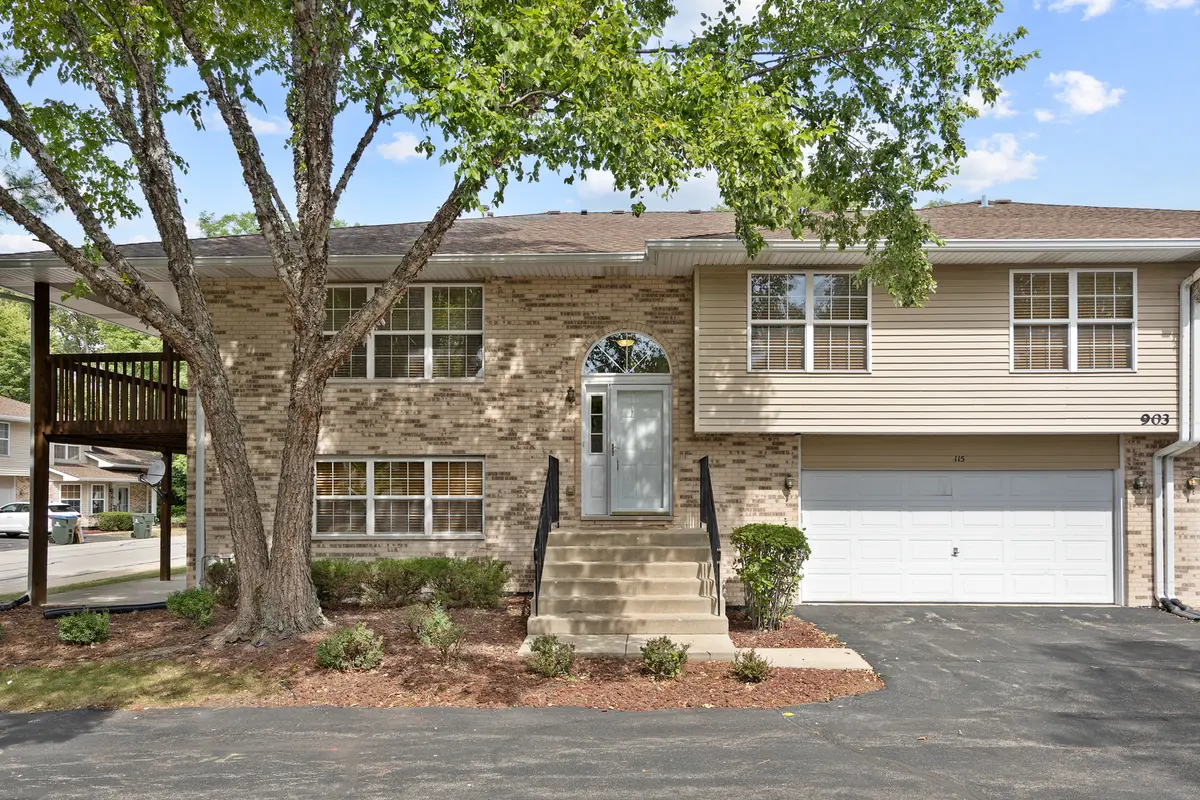 903 Elderberry CIR #115, Naperville, IL 60563