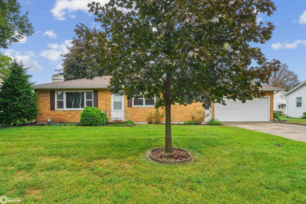 805 E Cedar Ln., Mount Pleasant, IA 52641