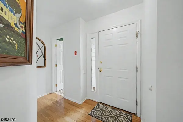 4 Jesse Ct, Montville Twp., NJ 07045