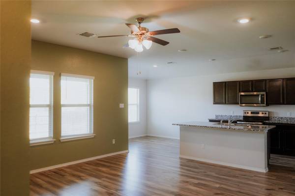 1316 Zetsche CT, Temple, TX 76504