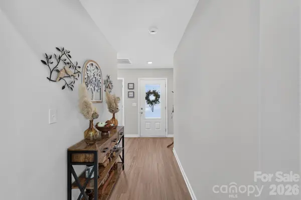 632 Lancelot DR #60, Richburg, SC 29729
