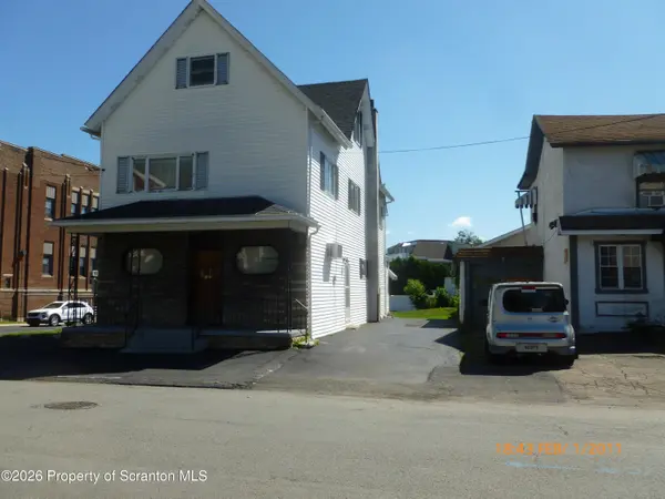 327 Chestnut ST, Dunmore, PA 18512