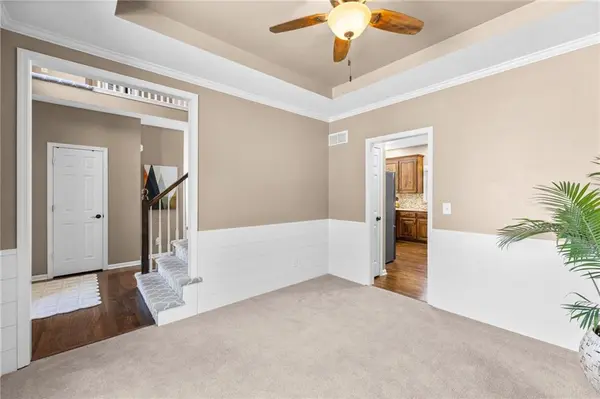15247 S Roth DR, Olathe, KS 66062