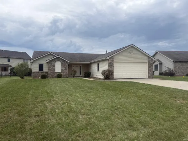 2607 Sassafras CV, Fort Wayne, IN 46818-8956