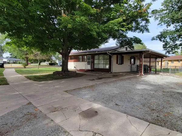 1603 SUNSET CT, Rochester, IN 46975