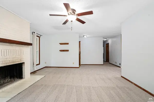 2564 Ousdahl RD, Lawrence, KS 66046