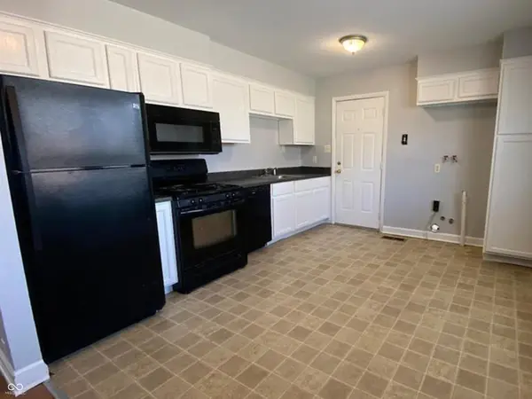 5541 E 40th ST, Indianapolis, IN 46226