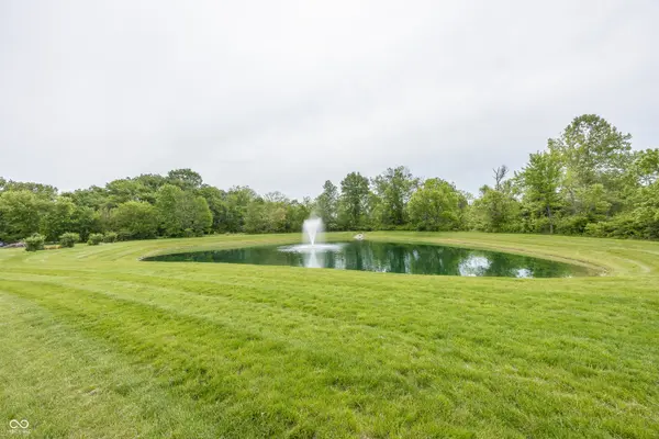 6389 Rippling Rock DR, Plainfield, IN 46168