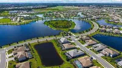 4915 SPARKLING SEA LN, Bradenton, FL 34211