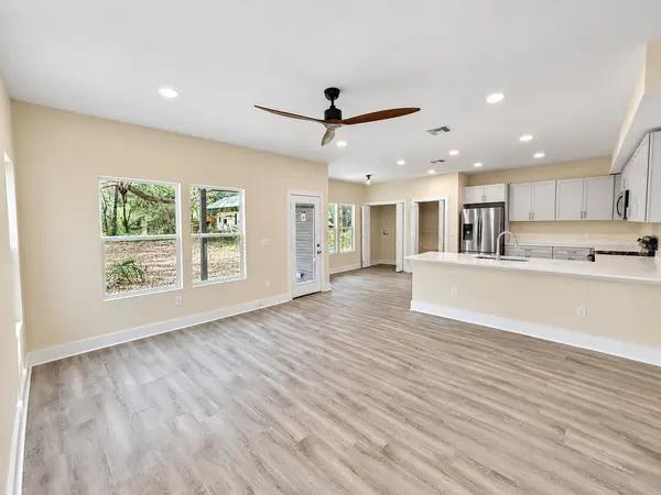 4409 NW 31ST AVE, Gainesville, FL 32606