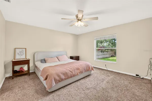 6382 NW 61 AVE, Ocala, FL 34482