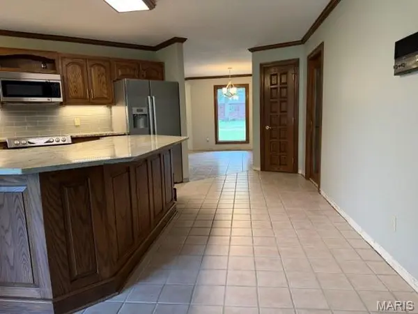 202 N Brushwick AVE, Sikeston, MO 63801