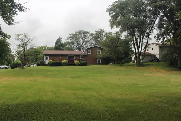 1119 E Clinton AVE, Farmer City, IL 61842