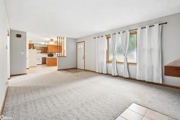 805 E Cedar Ln., Mount Pleasant, IA 52641