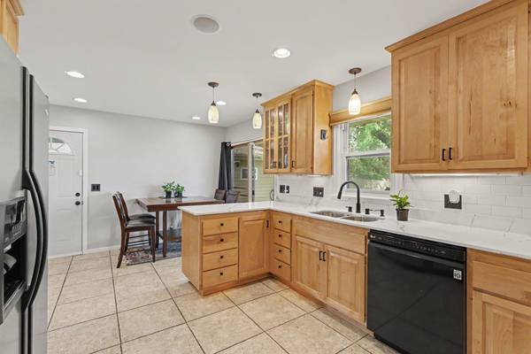 6550 81st ST S, Cottage Grove, MN 55016
