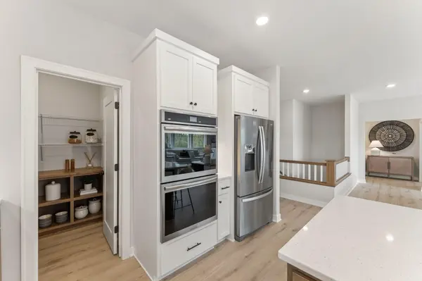 4956 Bennett ST SE, Prior Lake, MN 55372