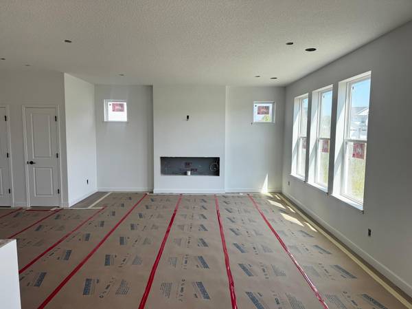 2307 Williams ST, Shakopee, MN 55379