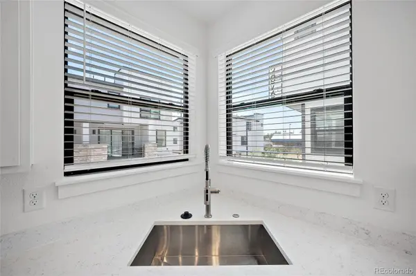 2078 S Holly ST #4, Denver, CO 80222